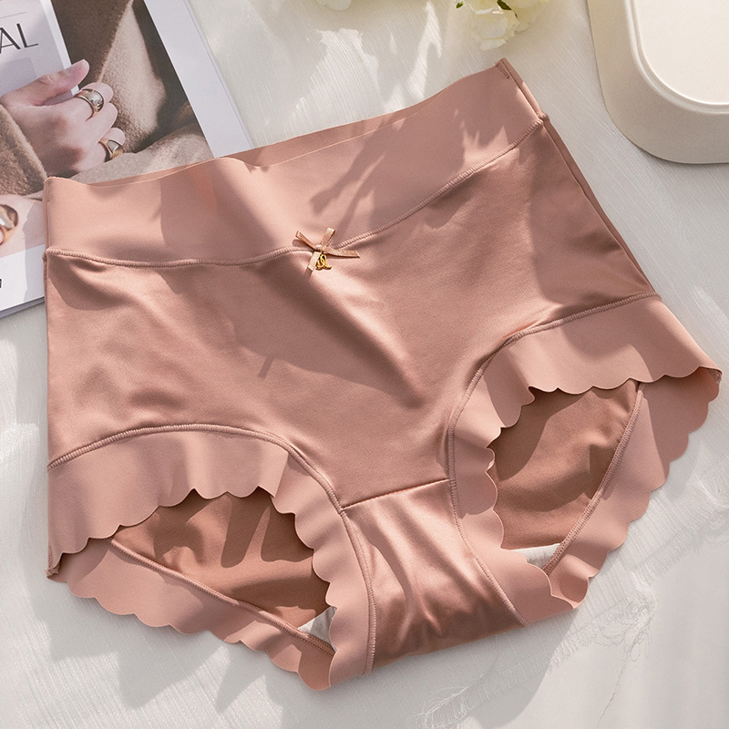 SilkComfort™ Hygienische Seidenunterwäsche – Frisch und Sicher durch den Tag