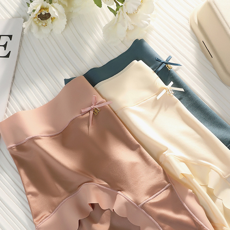 SilkComfort™ Hygienische Seidenunterwäsche – Frisch und Sicher durch den Tag